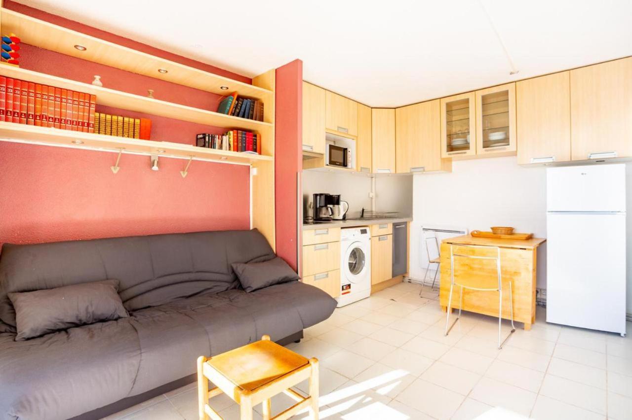 Cozy Apartment In Agay With Stunning Views Saint-Raphaël Dış mekan fotoğraf