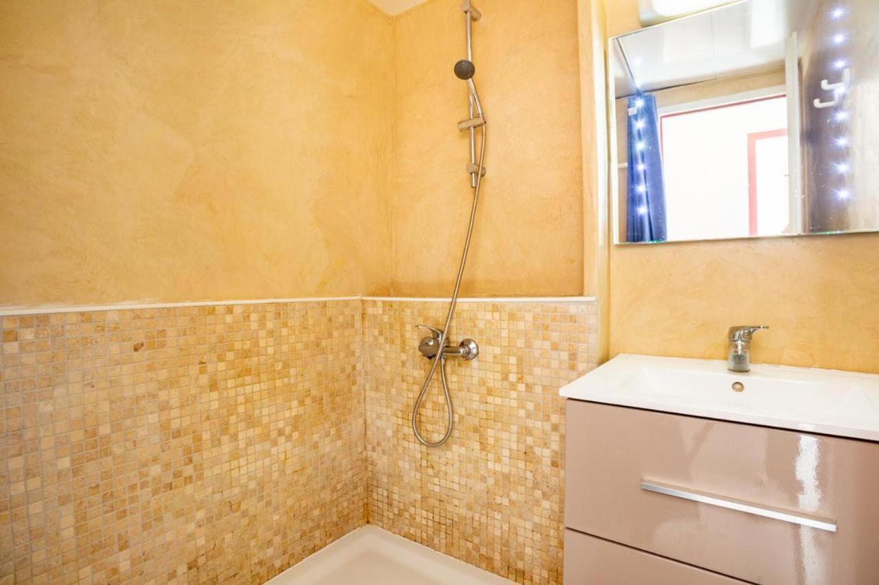 Cozy Apartment In Agay With Stunning Views Saint-Raphaël Dış mekan fotoğraf